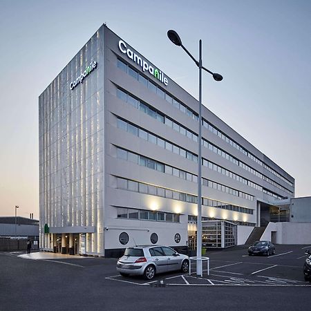 Radisson Hotel Paris Le Bourget Exteriör bild