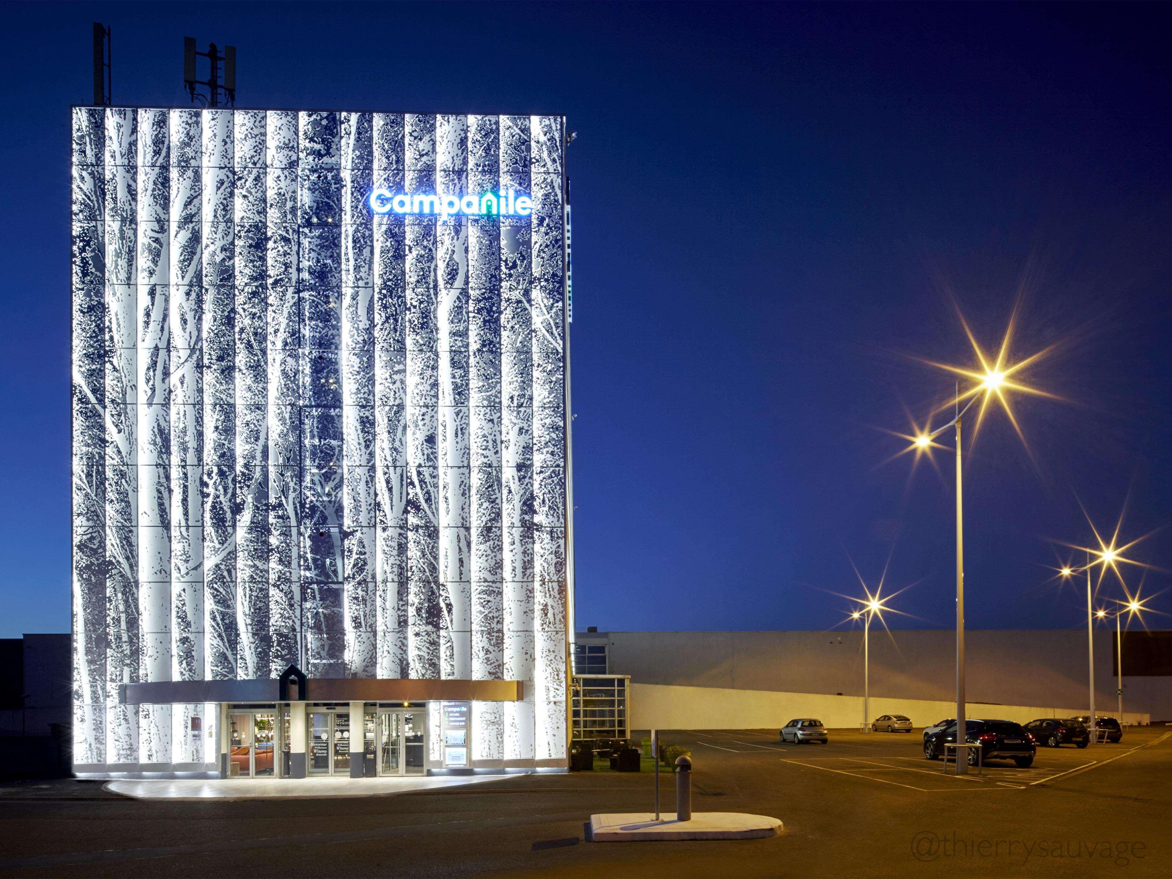 Radisson Hotel Paris Le Bourget Exteriör bild